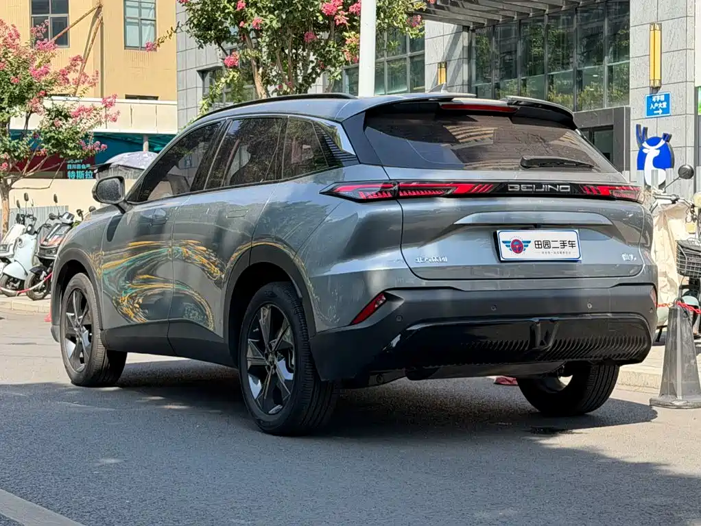 2022 BAIC Mofang