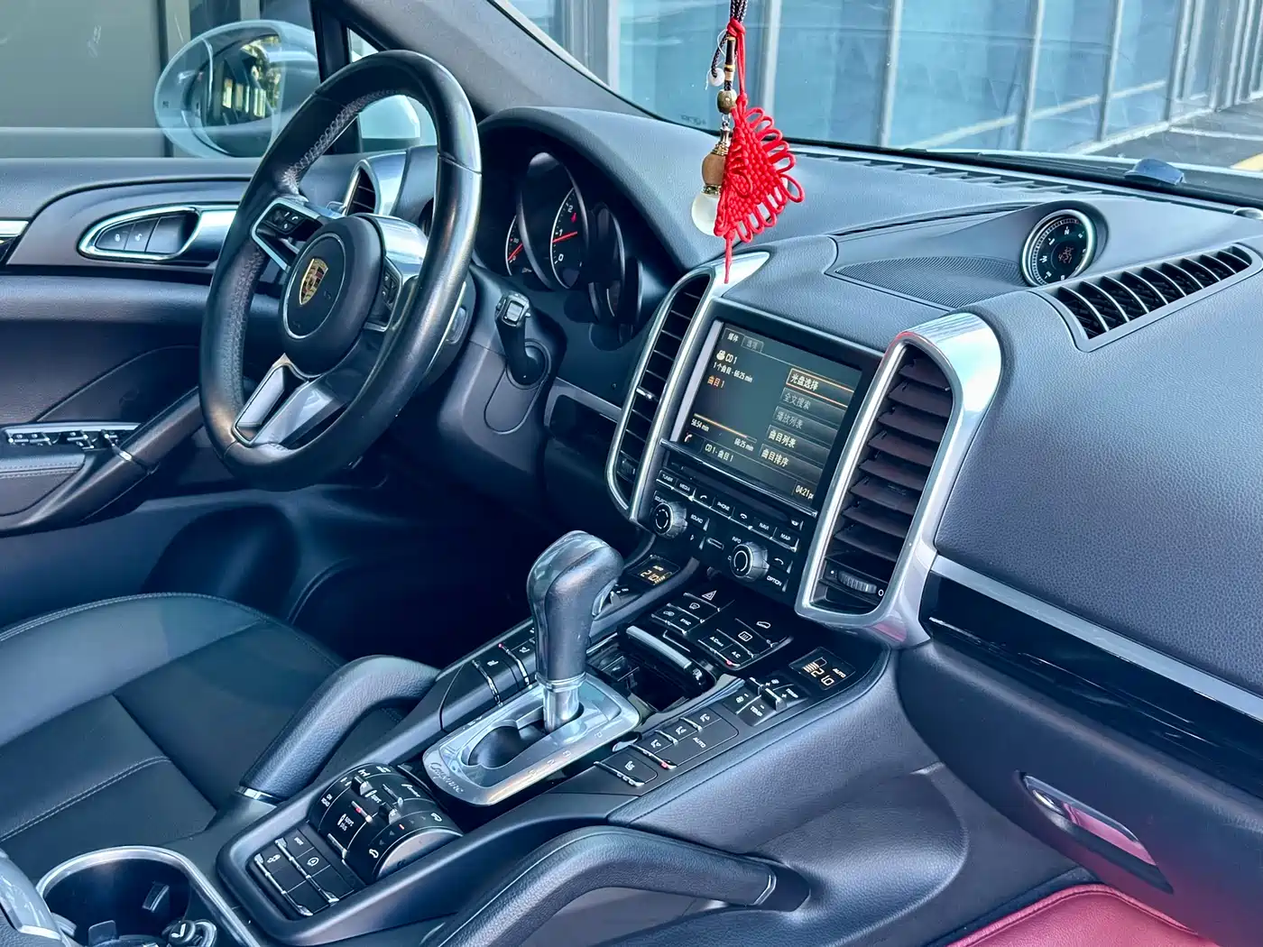 Porsche Cayenne 2015 Cayenne 3.0T фото 14