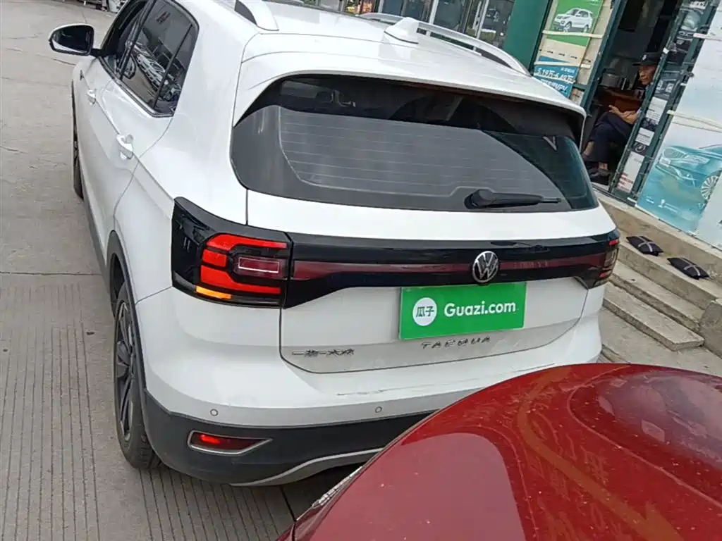 Volkswagen Tanying 2021 1.5L Automatic Smart Connect Edition фото 6