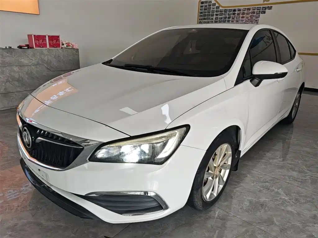 Buick Verano 2018 Sedan 15S Automatic Leading
