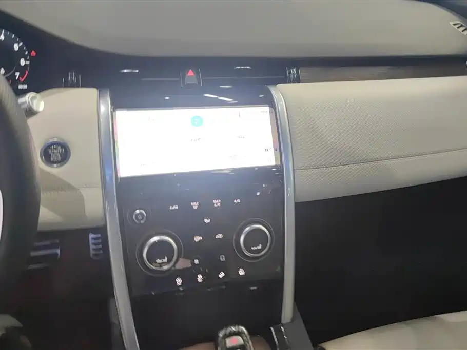 Land Rover Discovery Sport 2022 Model 249PS R-Dynamic SE Performance Tech Edition 5-Seater фото 13