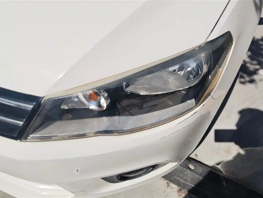 Volkswagen Jetta 2013 1.4L Manual Fashion фото 5