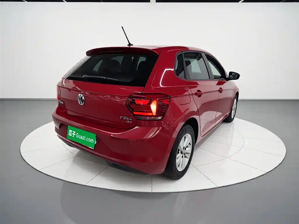 Volkswagen Polo 2019 Plus 1.5L Automatic Panorama Enjoyment Edition фото 7