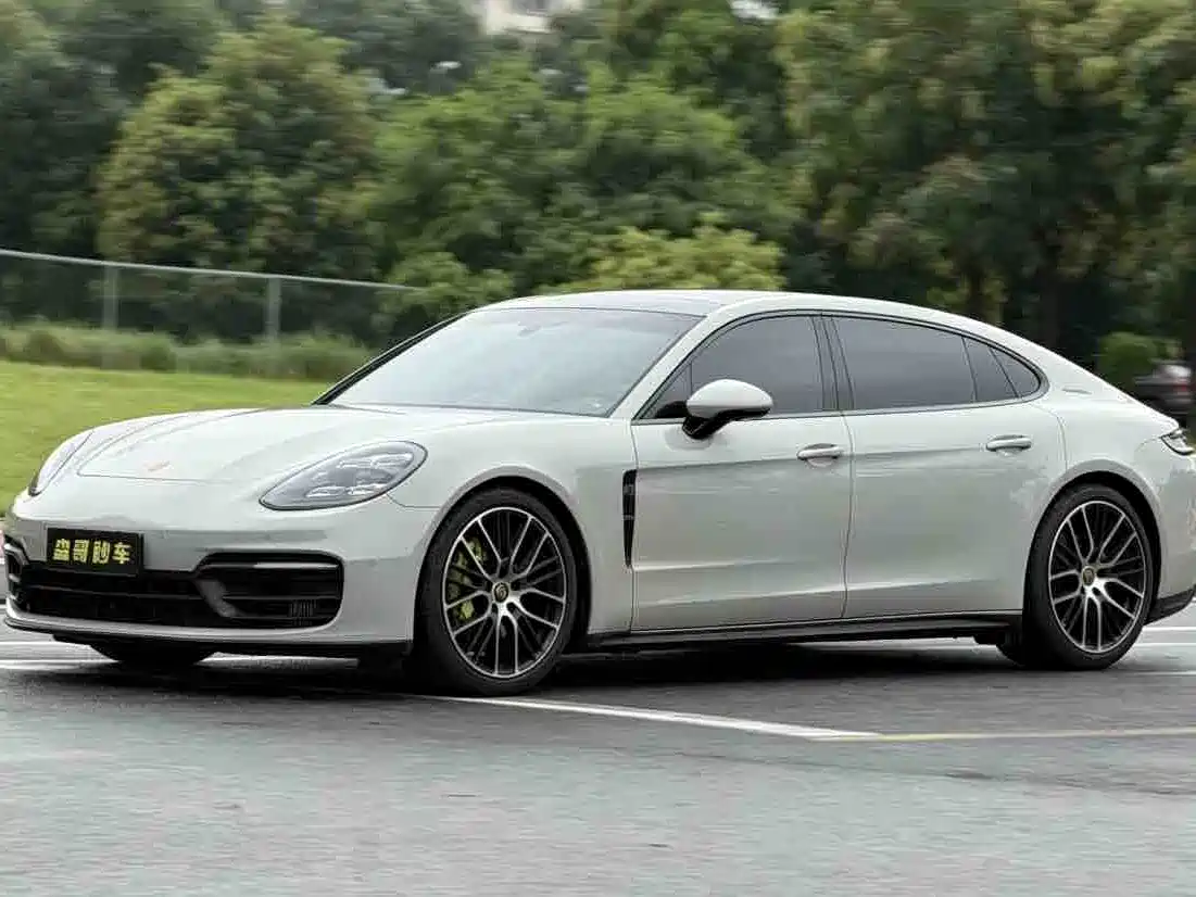 Porsche Panamera 2023 Facelift Panamera Executive Long Wheelbase Platinum Edition 2.9T