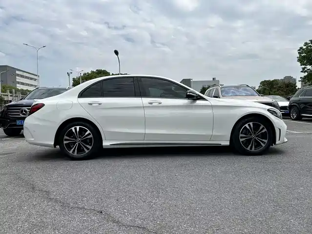 Mercedes-Benz C-Class 2019 C 260 Sport — фото 4