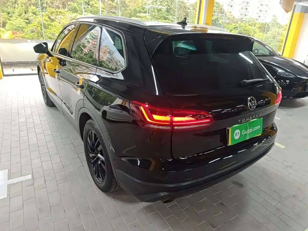 Volkswagen Touareg 2023 2022 2.0TSI Pilot Special Edition