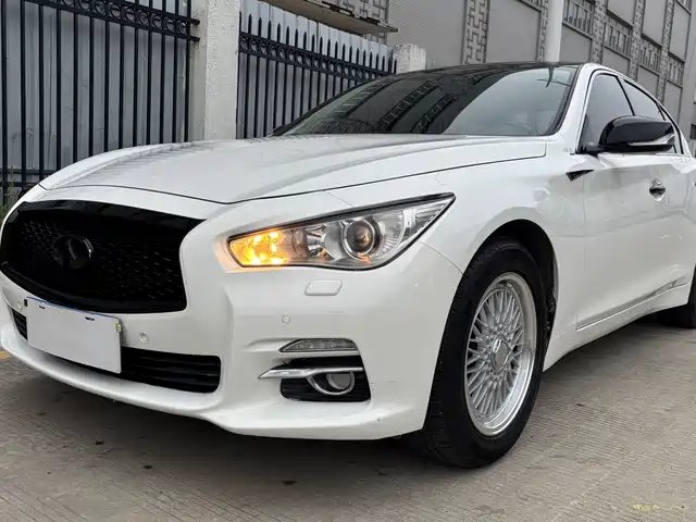  Infiniti Infiniti Q50 2014 2.0T Comfort Edition