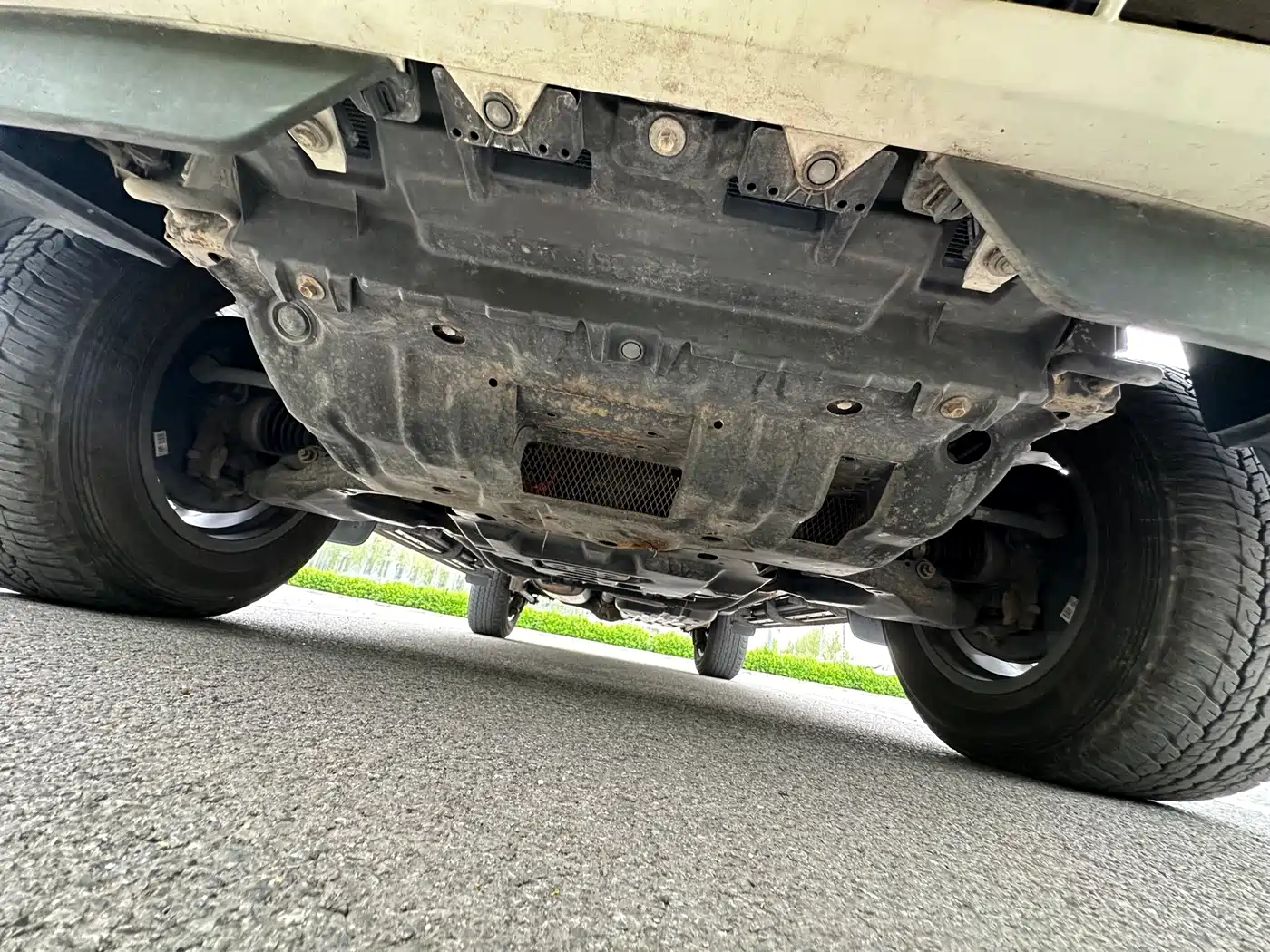 Toyota Prado 2018 3.5L Automatic TX-L NAVI Rear-mounted Spare Tire фото 15