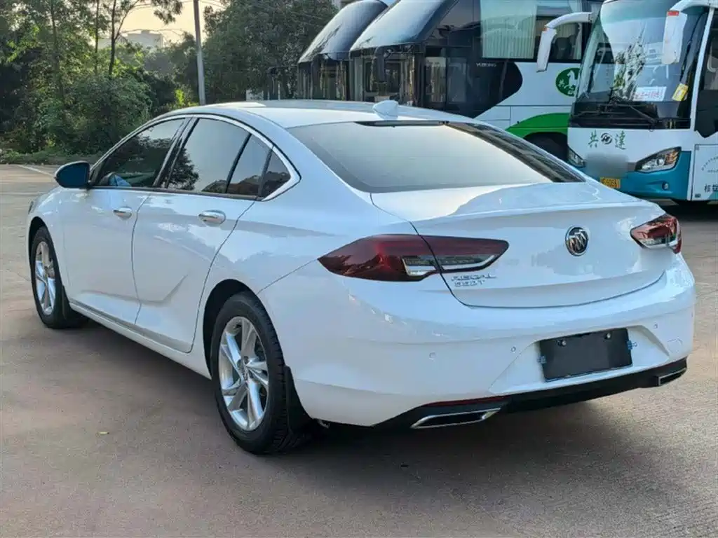 Buick Regal 2020 552T Elite фото 9