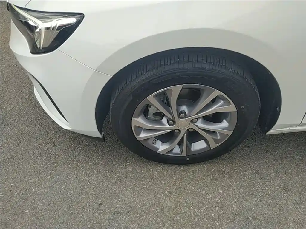 Buick Verano 2023 Pro Joy Edition фото 23