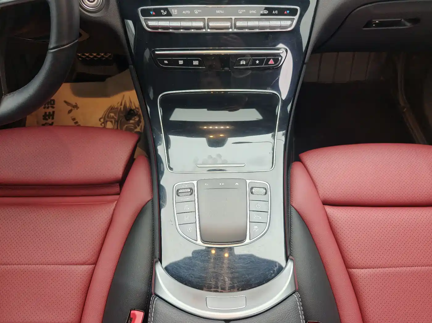 Mercedes-Benz GLC Coupe 2022 GLC 260 4MATIC Coupe SUV фото 12