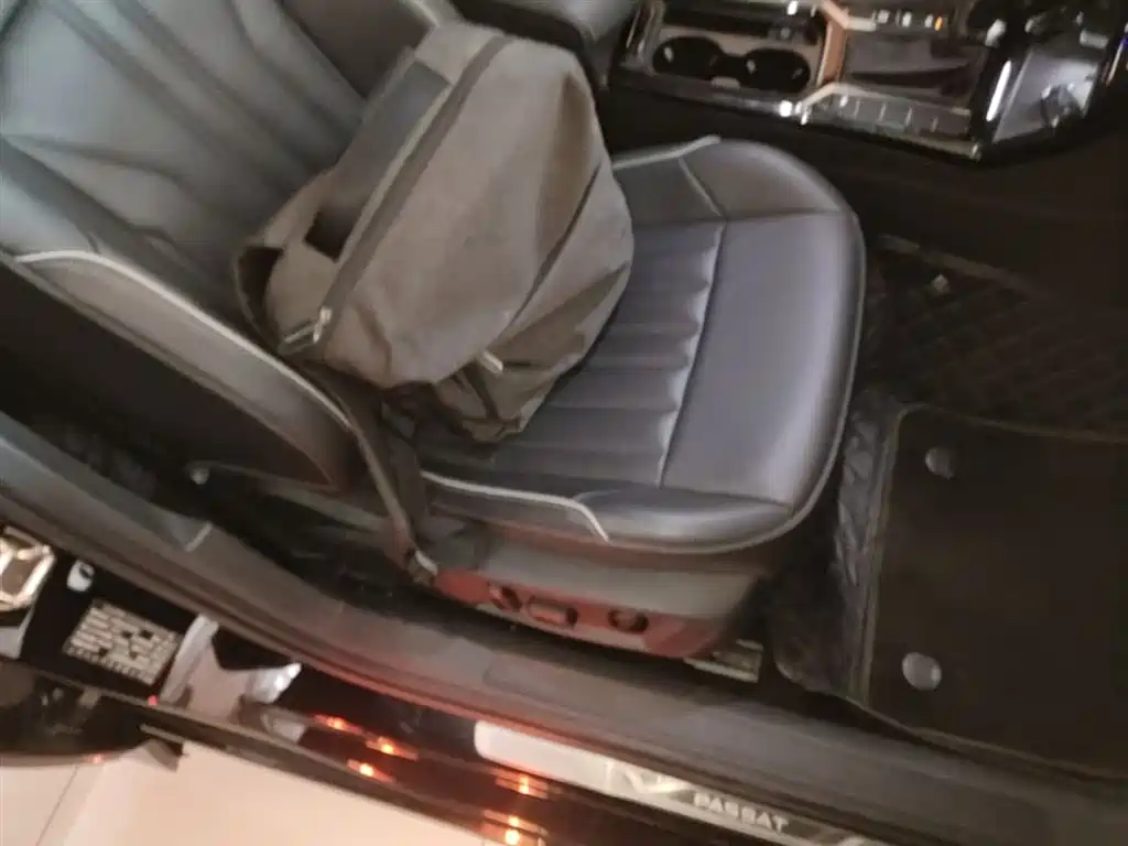 Volkswagen Passat 2023 Facelift 330TSI Elite Edition фото 25