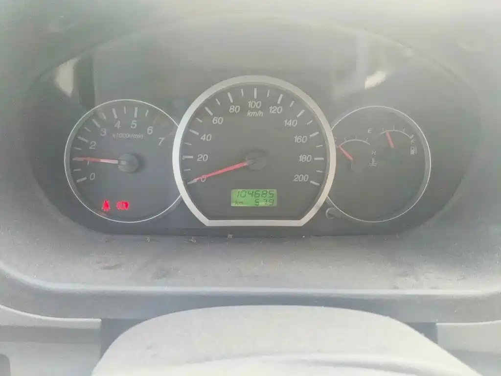 Wuling Motors Wuling Hongguang 2014 2013 1.5L Basic