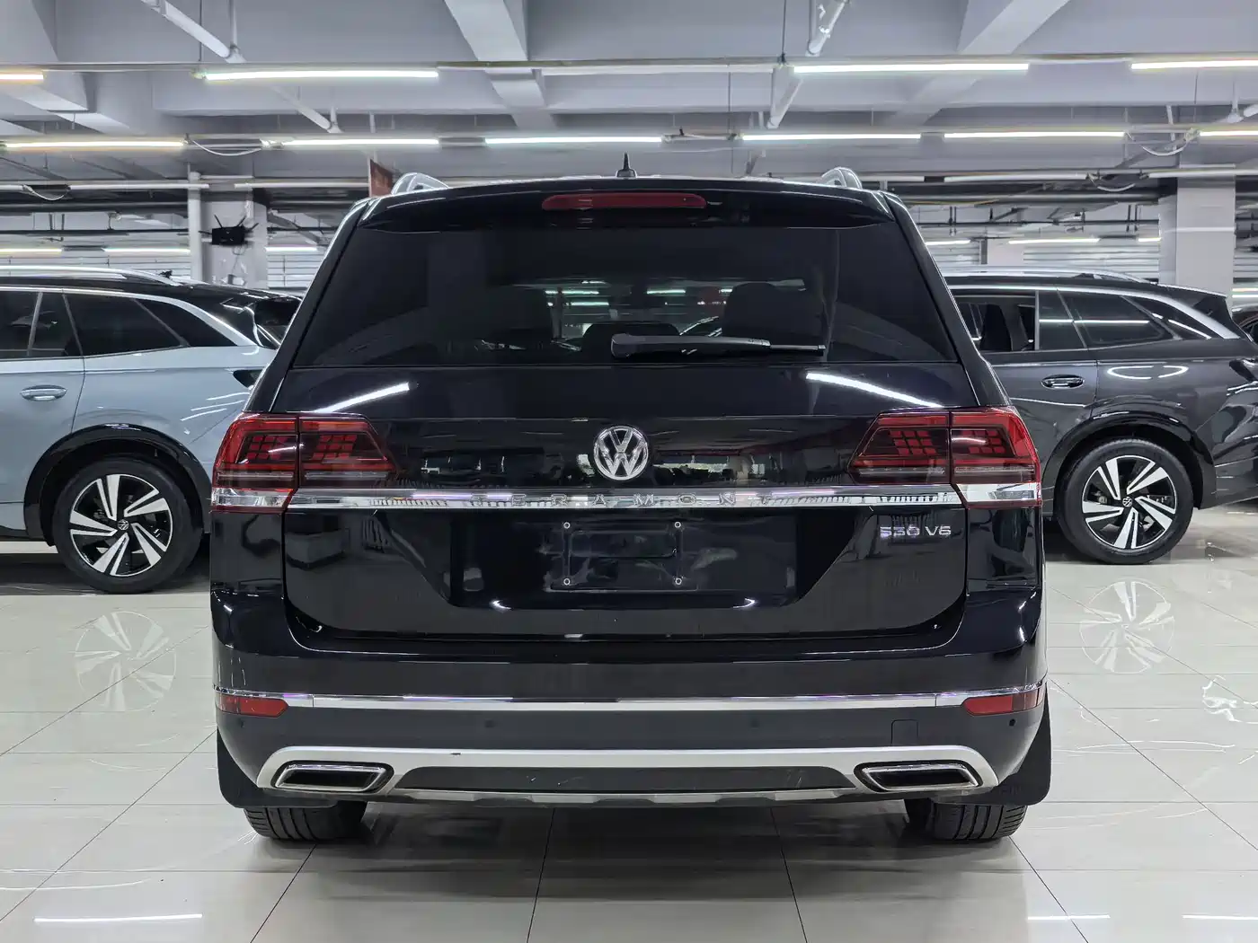 Volkswagen Teramont 2017 530 V6 4WD Luxury Edition фото 8