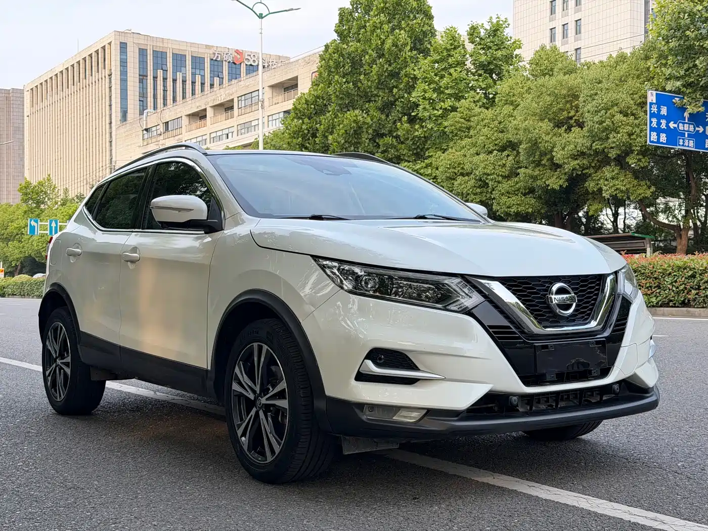 Фото 3 - Nissan Qashqai