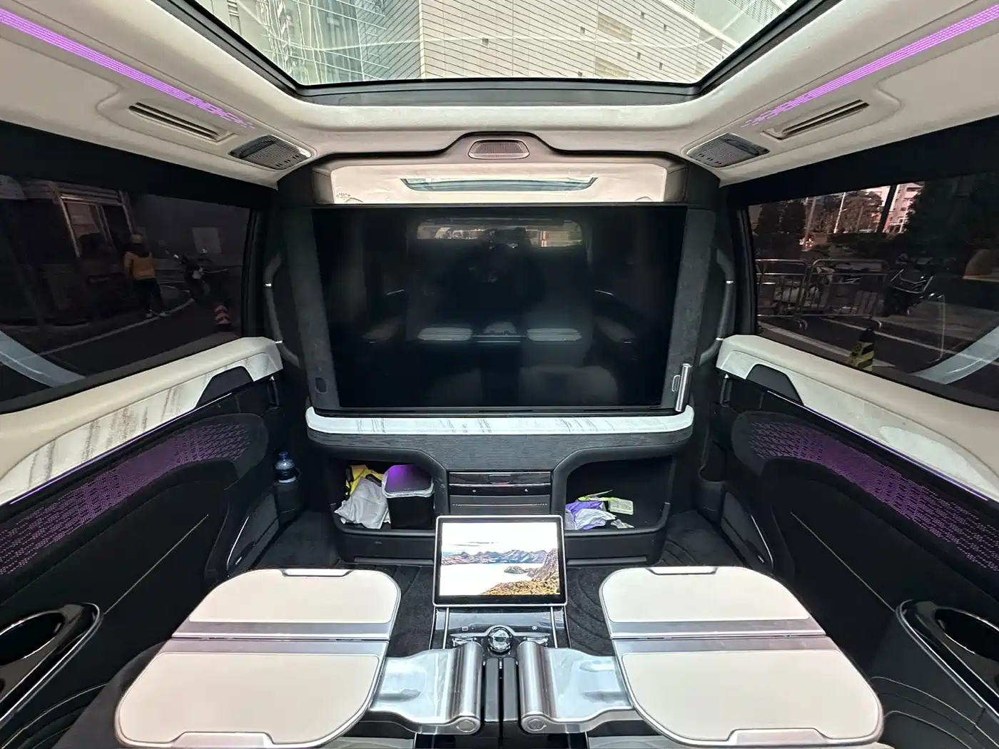 ZEEKR EXTREME KRYPTON 009