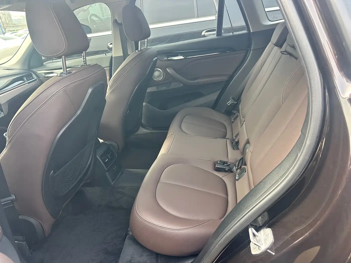 BMW X1 2021 sDrive25Li Leading фото 11