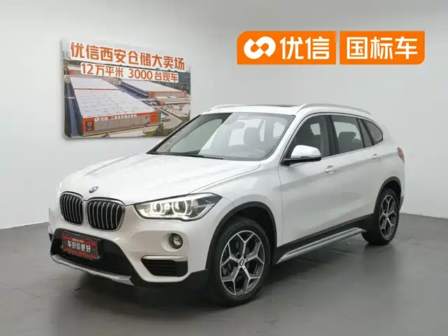BMW X1 2019 xDrive20Li Premium Model — фото 1