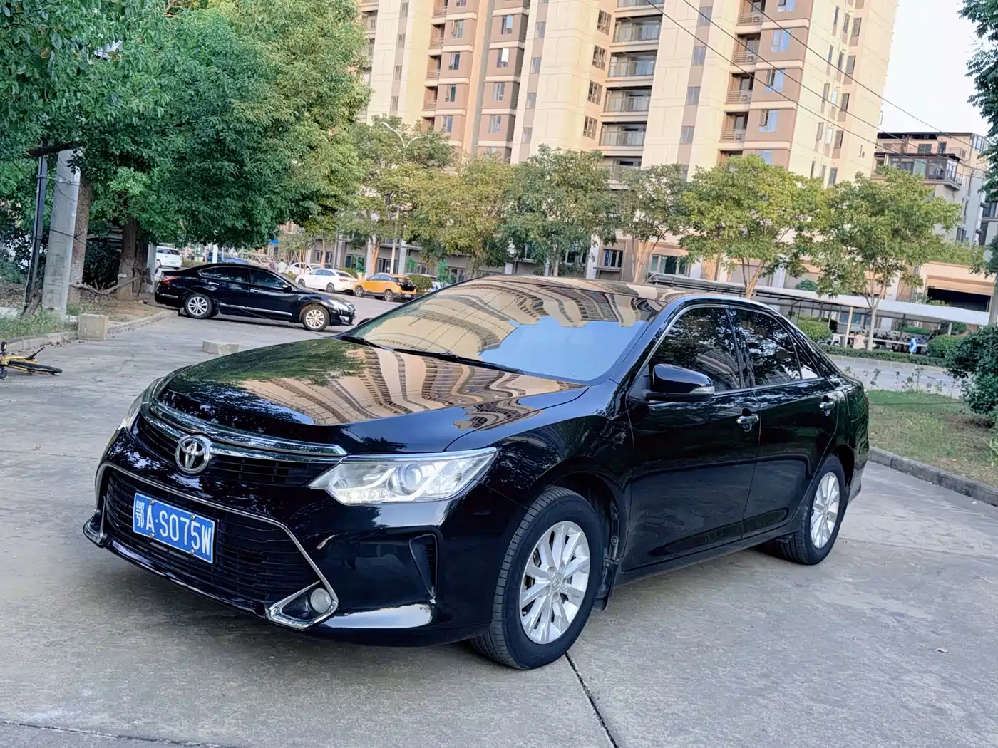 Photo 1 - Toyota Camry