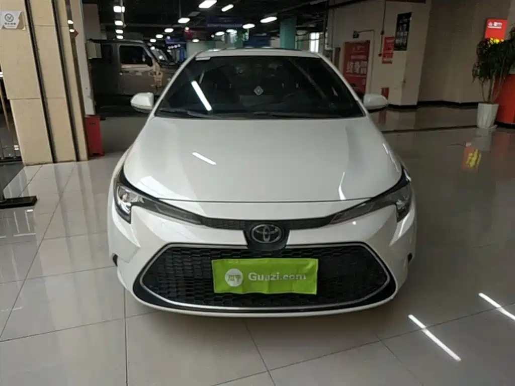 Toyota Levin 2019 185T CVT Luxury Edition China VI фото 3