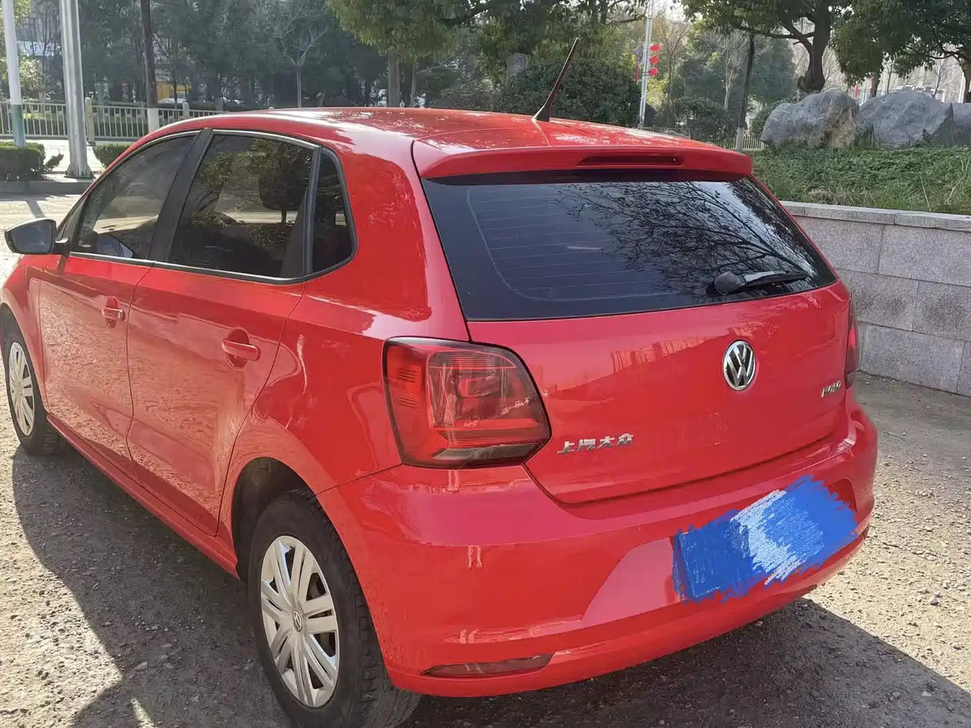 Volkswagen Polo 2016 1.4L Manual Trend фото 2