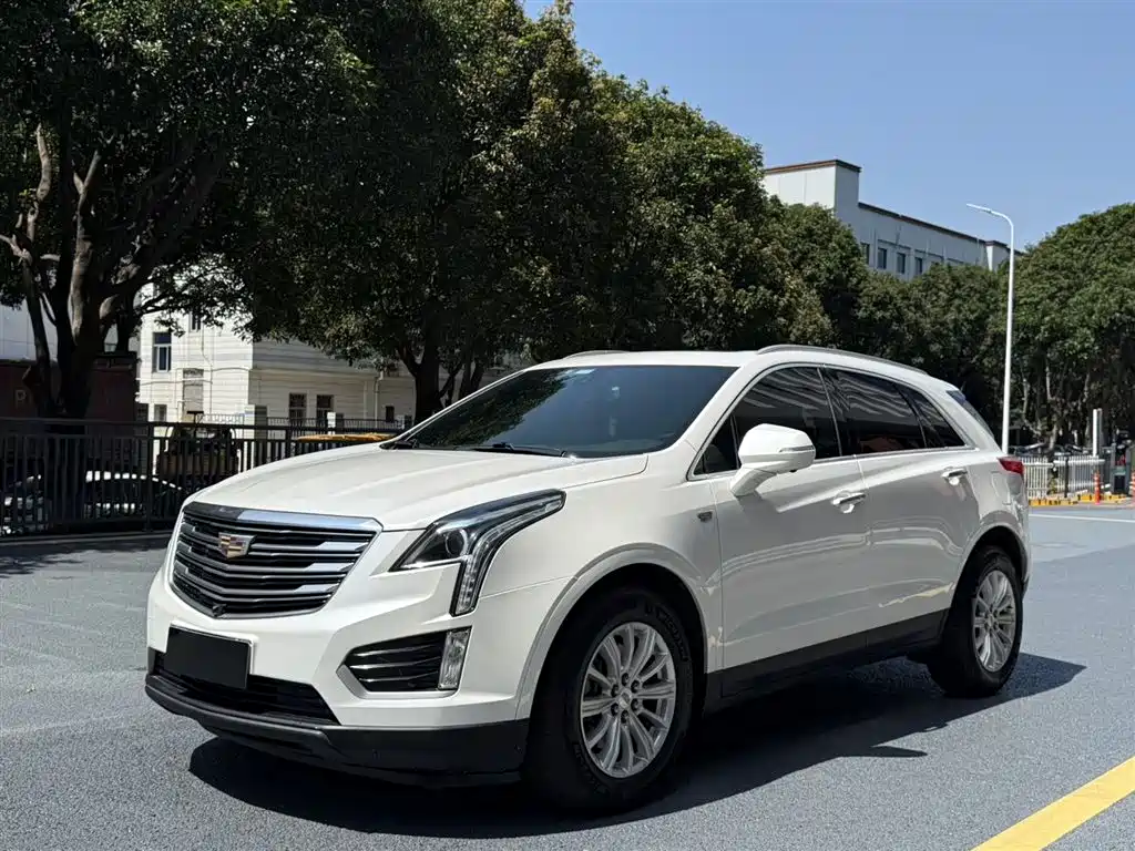 Cadillac XT5 2018 28E AWD Technology Model
