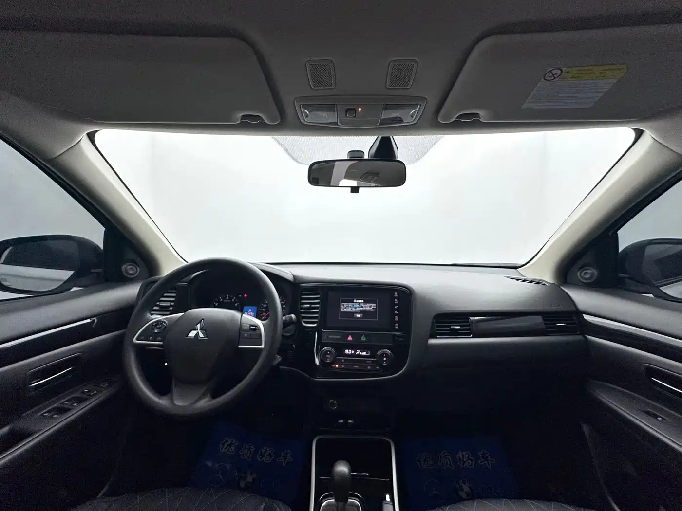 Mitsubishi Outlander 2022 2021 Facelift 2.0L 2WD Comfort Edition 5-Seater