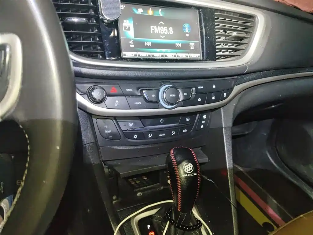 Buick Excelle 2018 18T Automatic Flagship фото 6