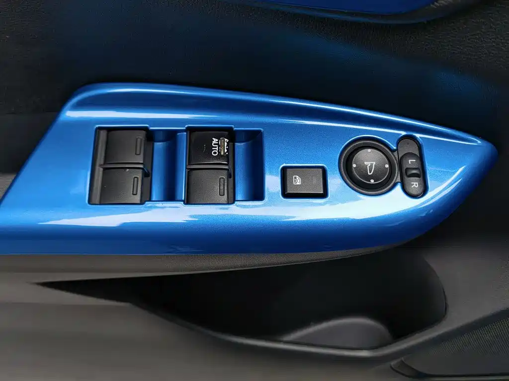 Photo 9 - Honda Fit