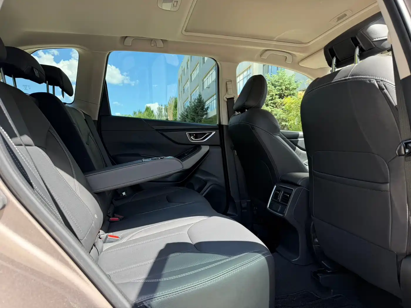 Subaru Forester 2022 2.0i AWD Luxury Edition фото 14