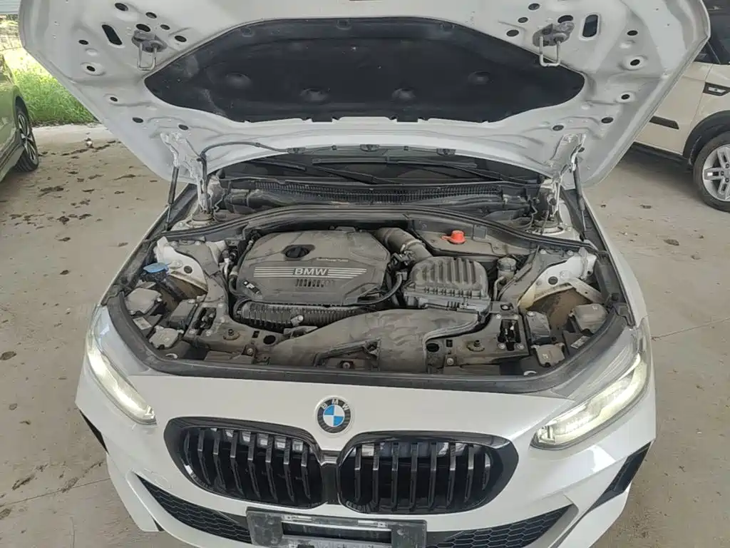 BMW 1 Series 2023 2022 125i M Sport Shadow Edition