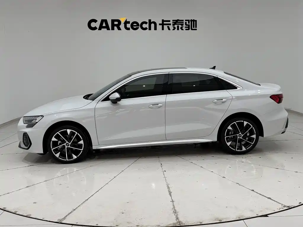 Audi A3 2025 2025 Facelift A3L Limousine 35TFSI Flying Spur Premium
