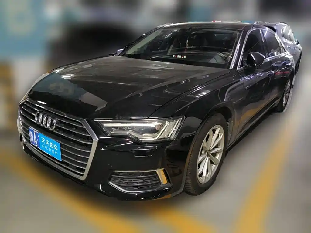 Фото 1 - Audi A6L