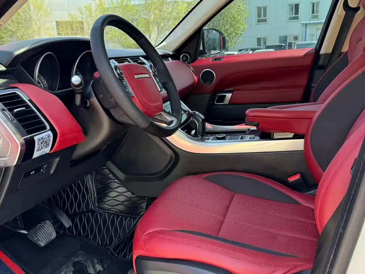 Land Rover Range Rover Sport 2015 3.0 SC V6 HSE DYNAMIC фото 4