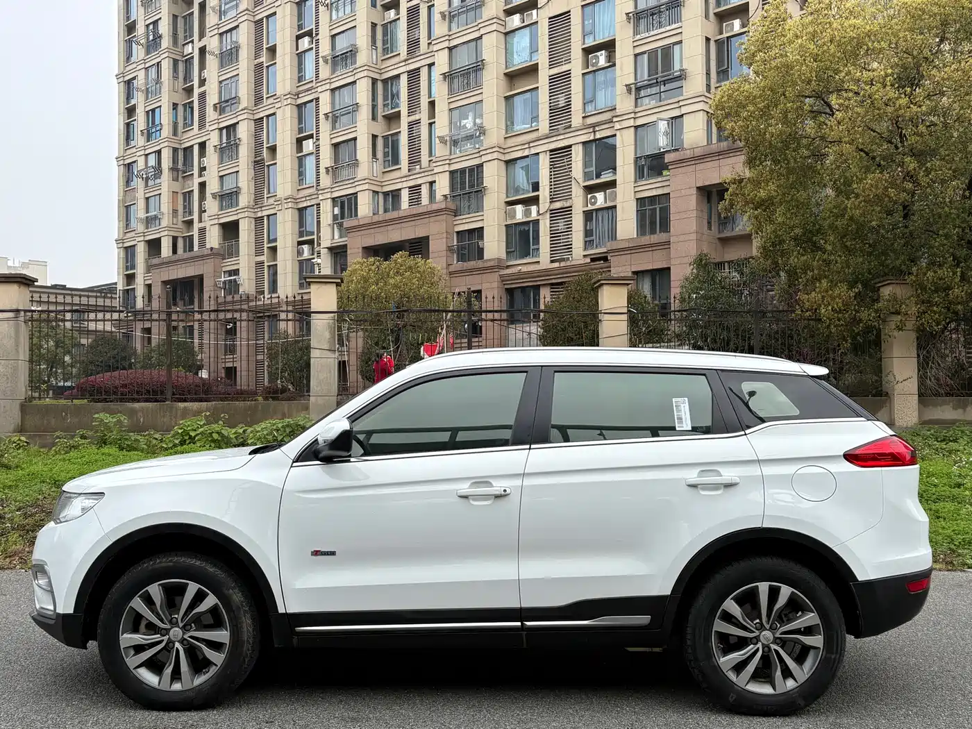 GEELY AUTOMOBILE BOYUE