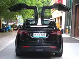 Фото 24 - Tesla Model X