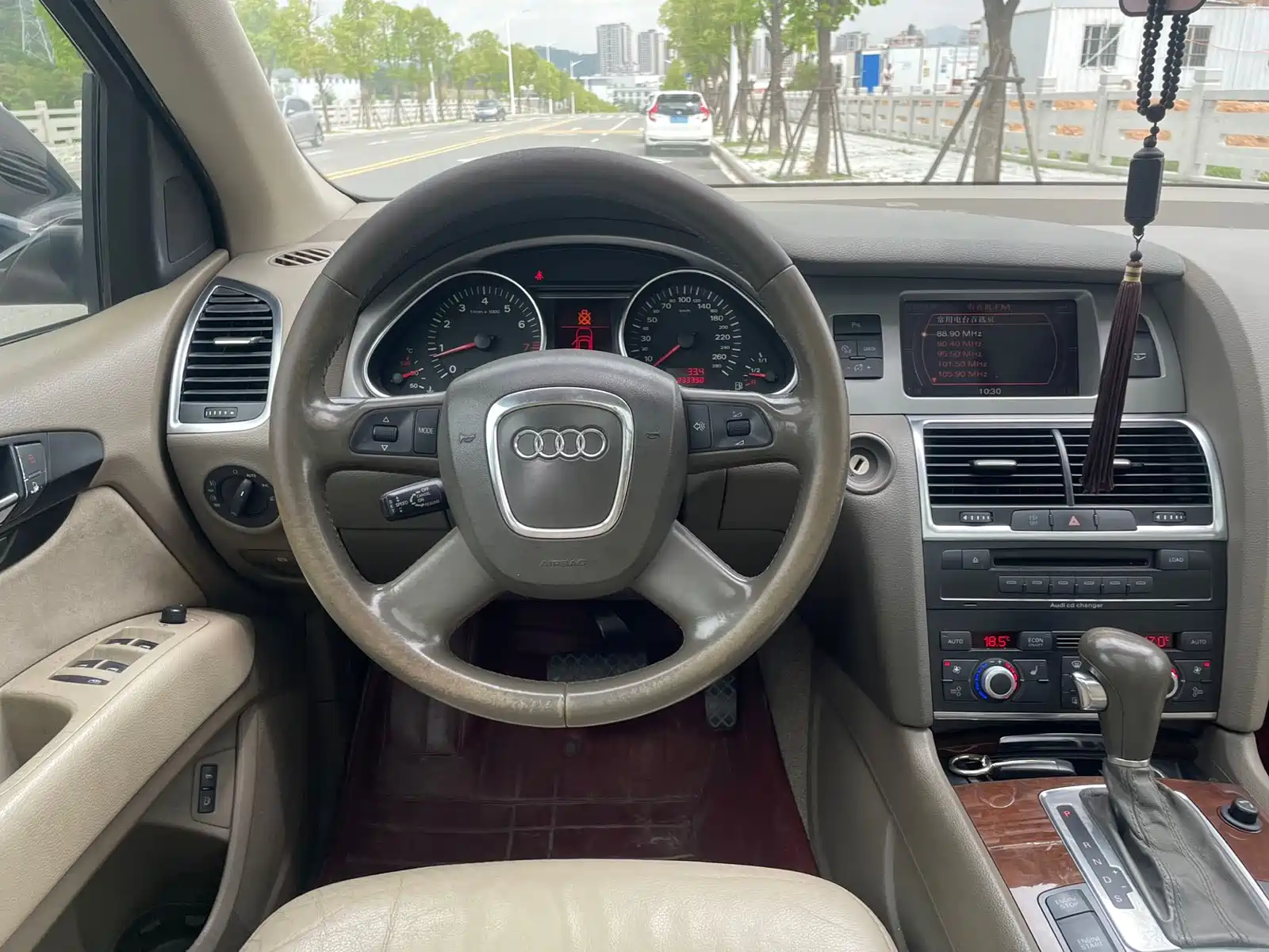 Фото 6 - Audi Q7