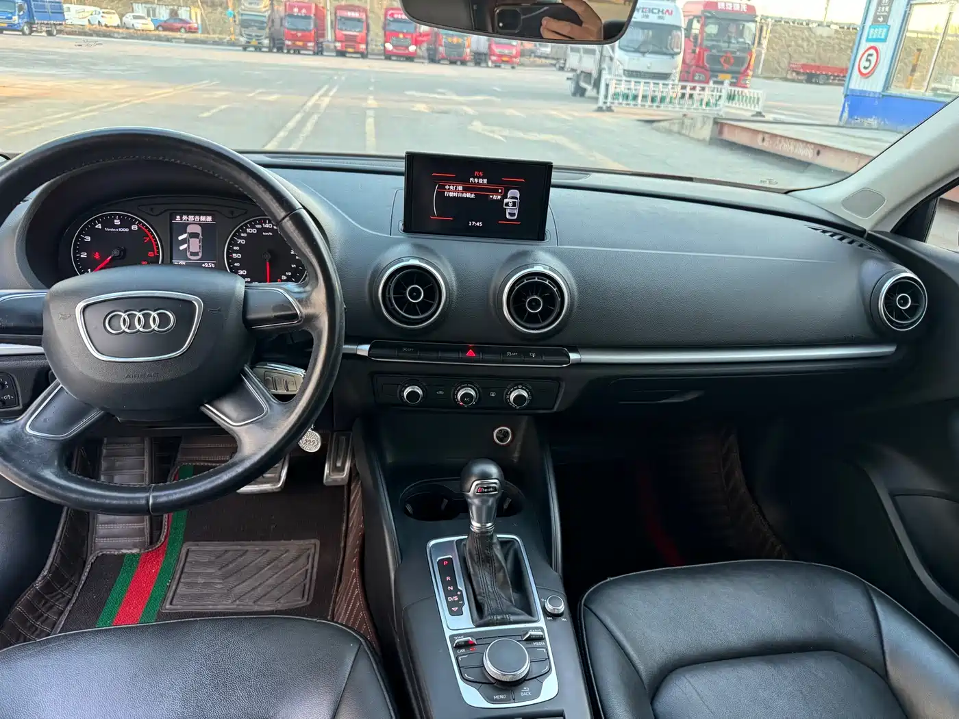 Audi A3 2016 Limousine 35 TFSI Progressive фото 5