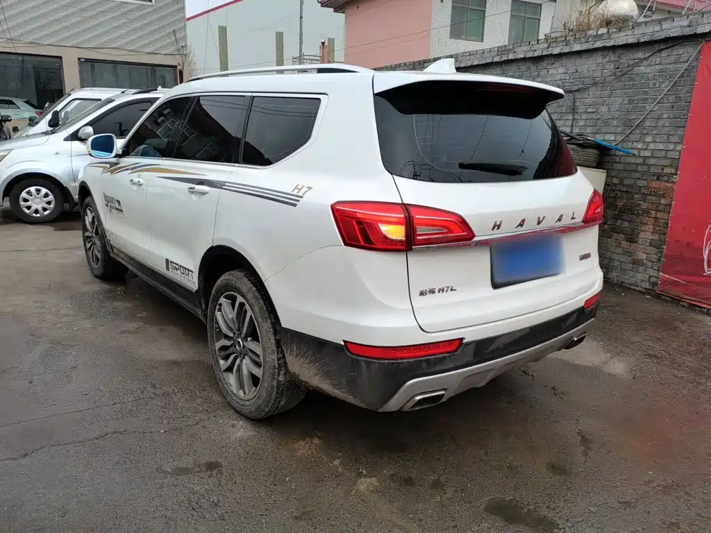 Photo 23 - Haval H7