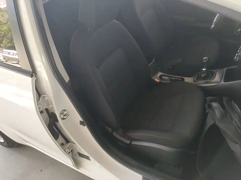 Kia K3S 2015 2014 1.6L Manual GL