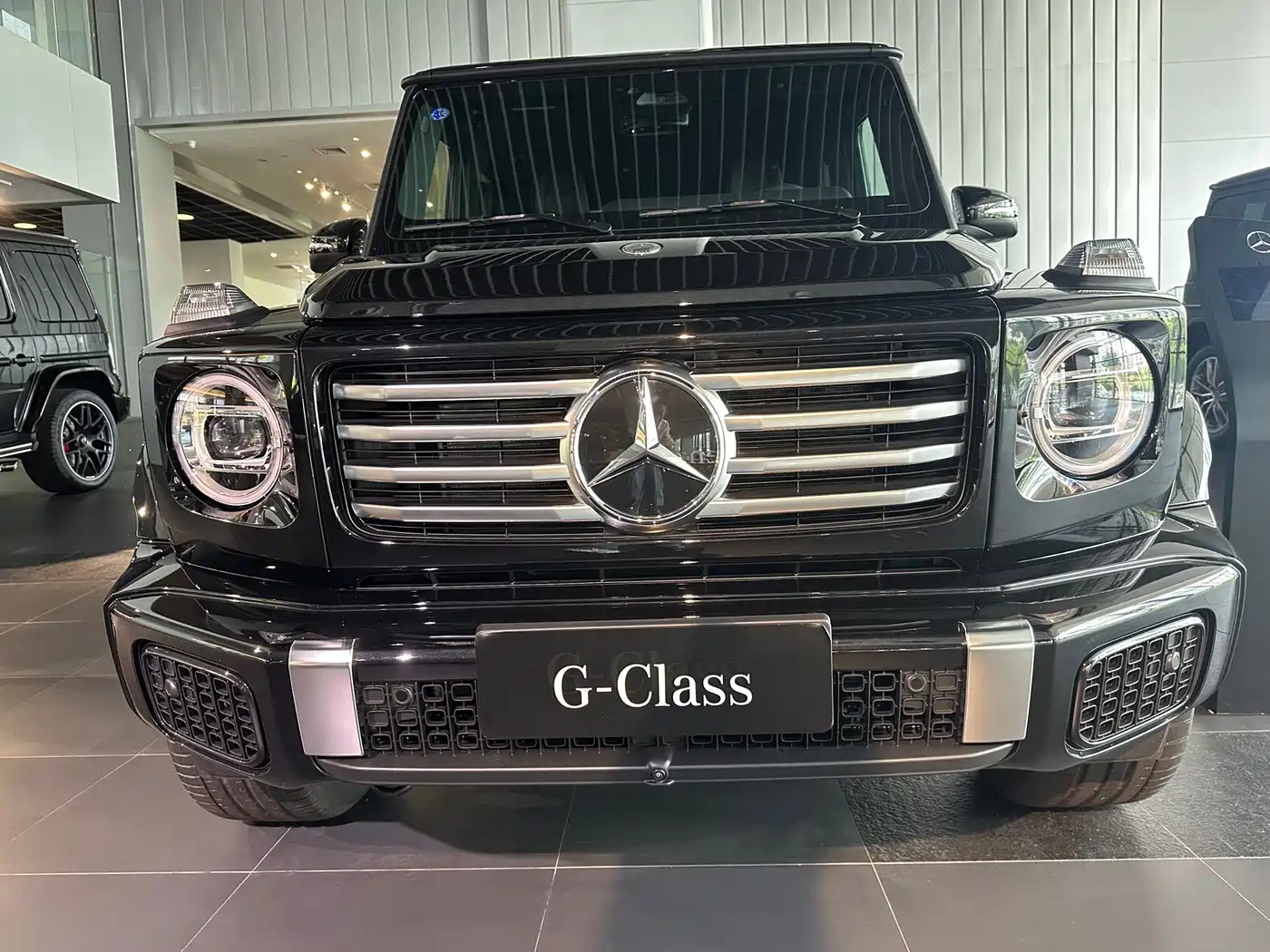Mercedes-Benz G-Class 2026 Model G 500 фото 2