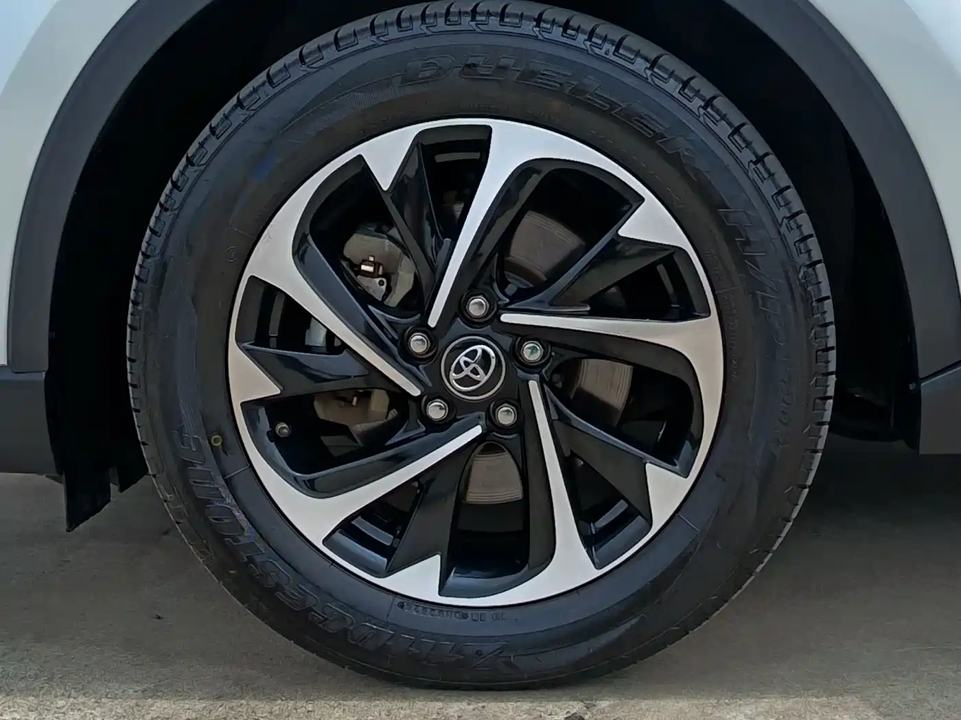 Toyota IZOA 2018 2.0L Yichi Edition China V фото 22