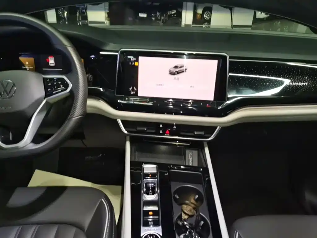 Volkswagen Teramont 2023 380TSI AWD Exclusive Luxury Edition фото 13