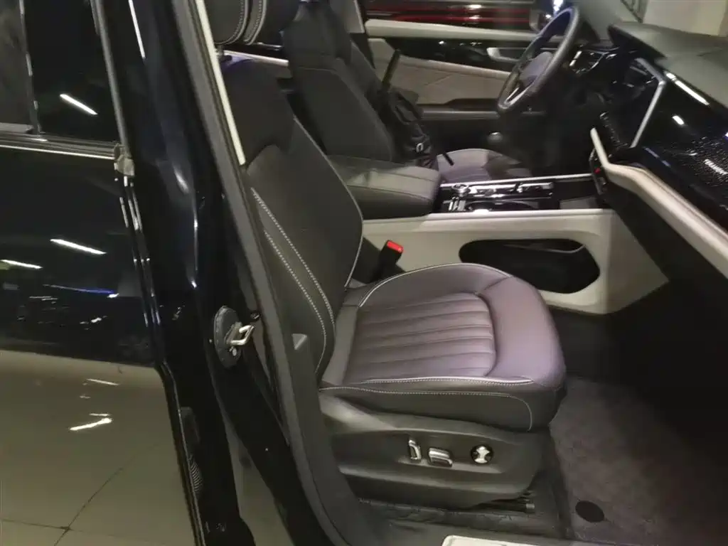 Volkswagen Teramont 2023 380TSI AWD Exclusive Luxury Edition фото 25