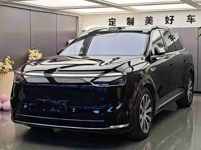 AITO ASK THE WORLD M8