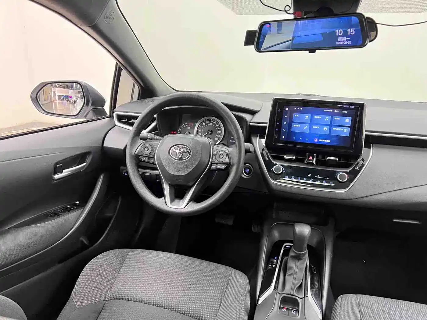 Toyota Levin 2022 185T CVT Luxury Edition фото 12