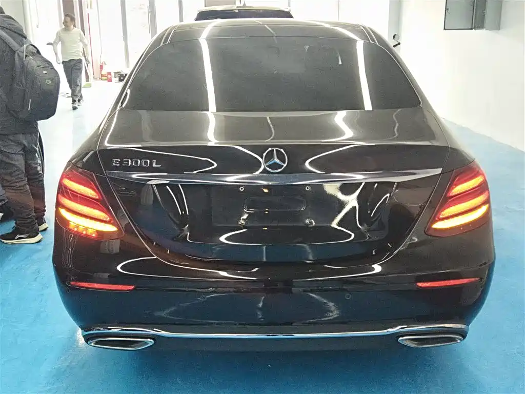 Mercedes-Benz E-Class 2020 Facelift E 300 L Fashion фото 6