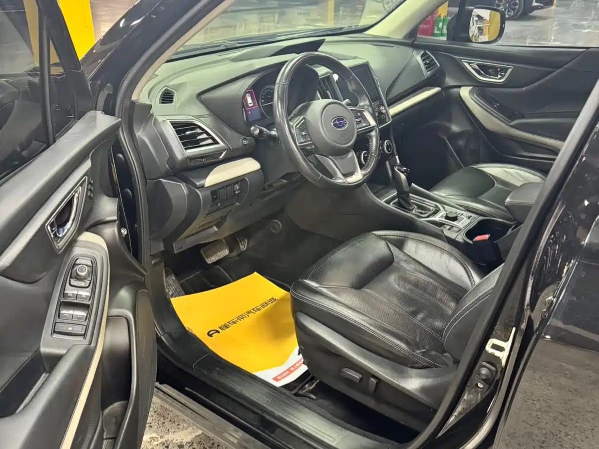 Subaru Forester 2022 2.0i AWD Luxury Edition with EyeSight фото 5