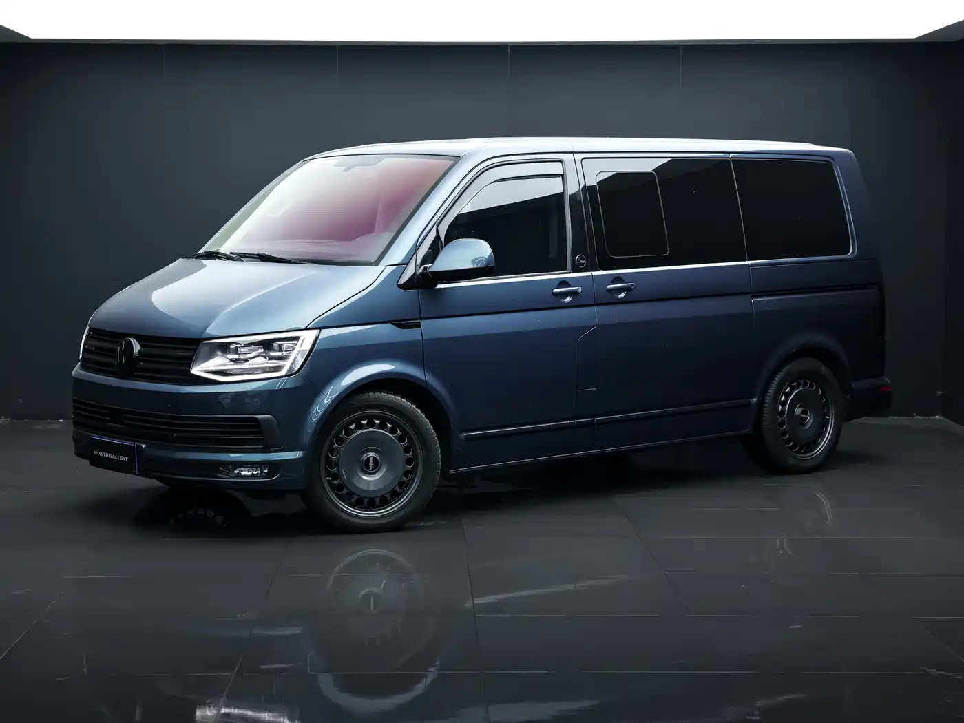 Volkswagen Multivan 2019 2.0TSI 4WD Premium 7-seater