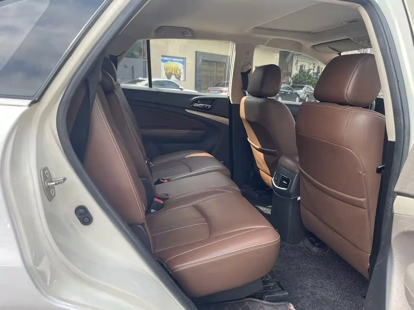 BYD S7 2015 2015 2.0T Automatic Premium